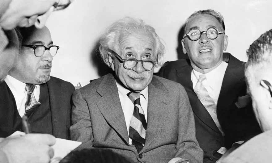 Albert Einstein celebrando su 75 cumpleaños, 14 de marzo de 1954. Fotografía: AFP/Getty Images